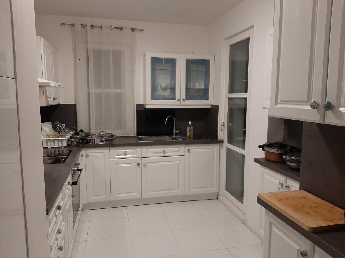 Pratique Et Calme Dans Centre De Evry Daire Courcouronnes Dış mekan fotoğraf